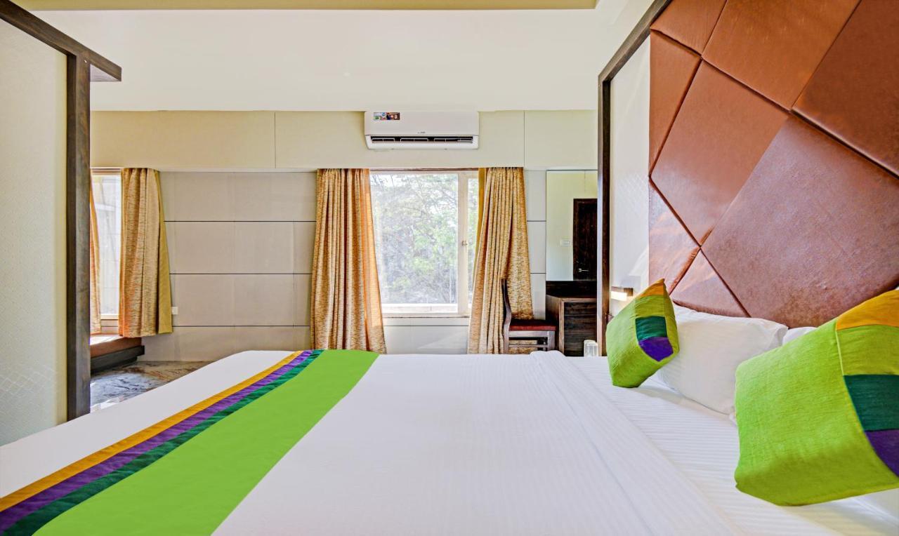 Treebo Trend Mb Residency Hotel Bombay Exterior foto